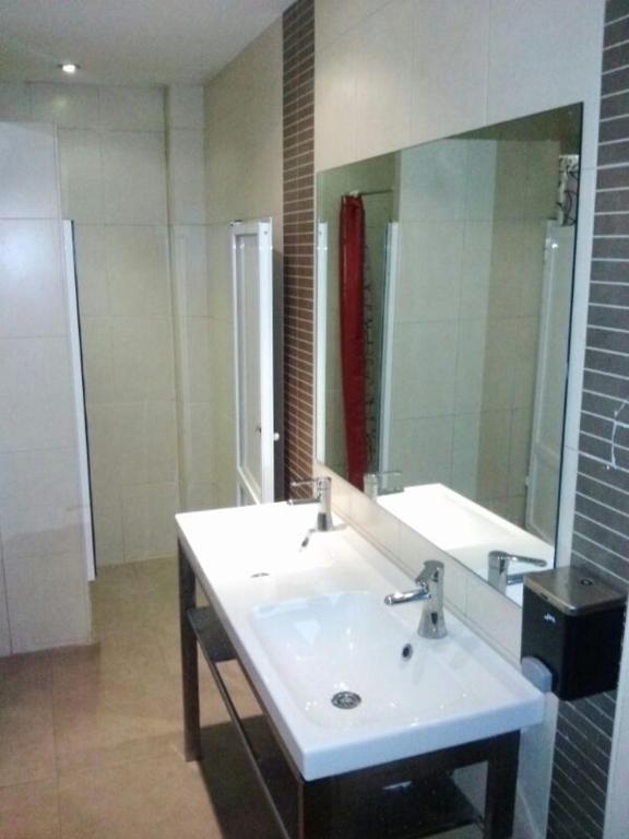 Residencia Malaga Backpackers Albergue Exterior foto